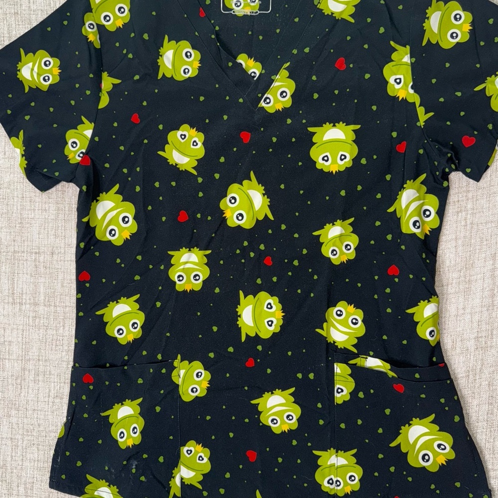 Black Scrub Top with Green Frog Print